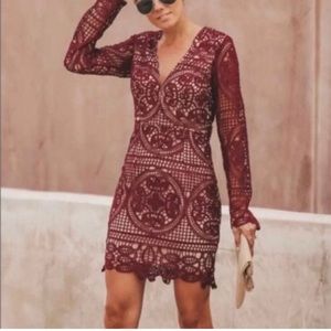 NWT Vici lace dress